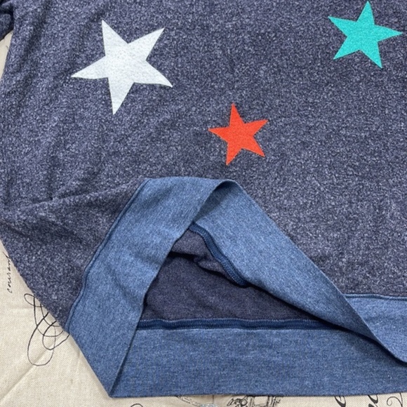 WILDFOX Star Scatter Knit Sweater - Picture 4 of 6